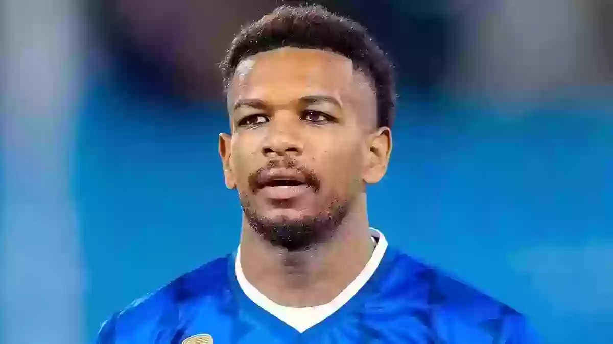 تصريحات غريبة من البليهي لجماهير الهلال السعودي