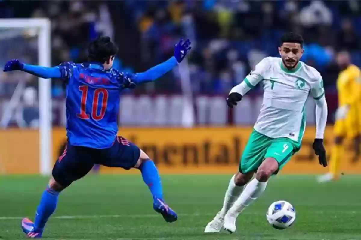 الكشف عن حكم مباراة السعودية واليابان في تصفيات آسيا لكأس العالم